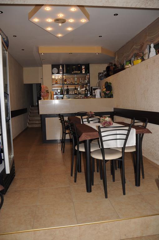 Hotel Babeva Sveti Vlas Bagian luar foto